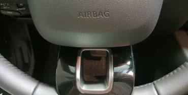 Jak działa poduszka powietrzna airbag?